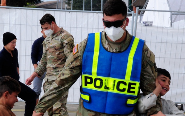 41st FAB Soldiers bring smiles to Afghan children