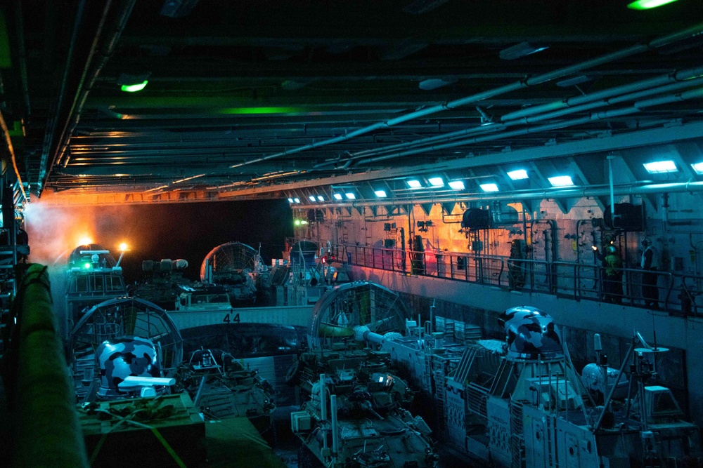 USS Portland LCAC Operations