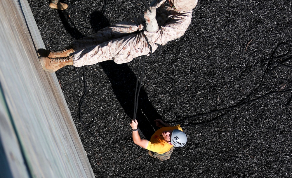Hotel Company completes rappelling