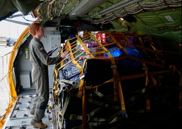 Team Fairchild delivers supplies for refugees at Holloman AFB