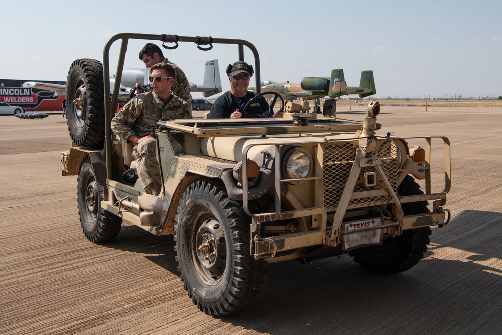 27th SOW gunship aircrew engage communities during High Sky CAF AIRSHO 2021