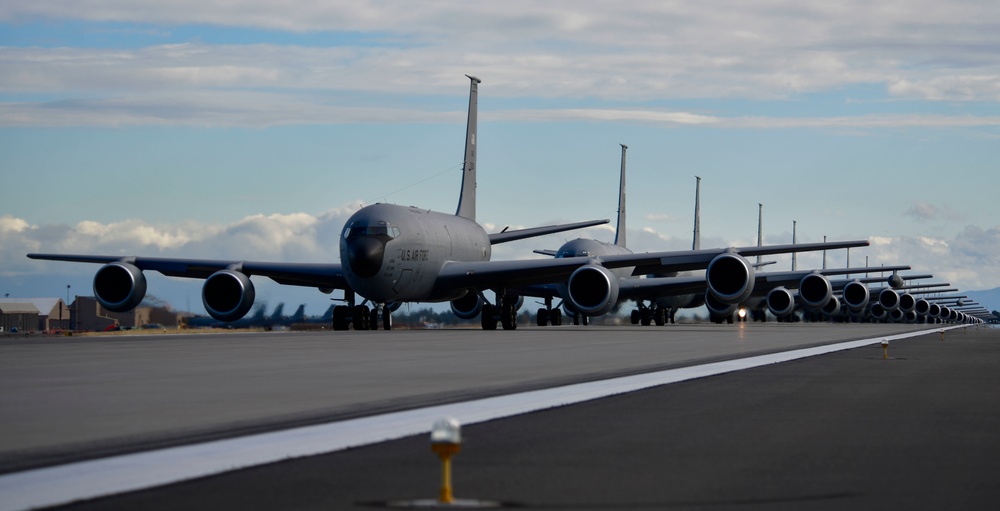 Fairchild AFB launches 20 KC-135s in minimum interval takeoff