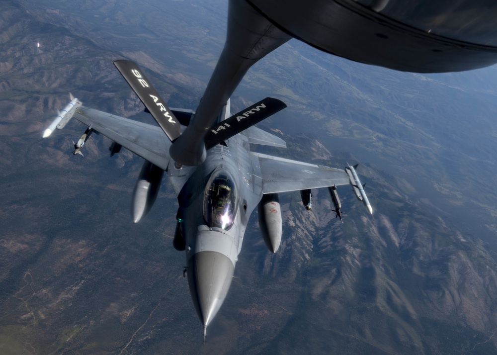 Fairchild Fuels F-16s