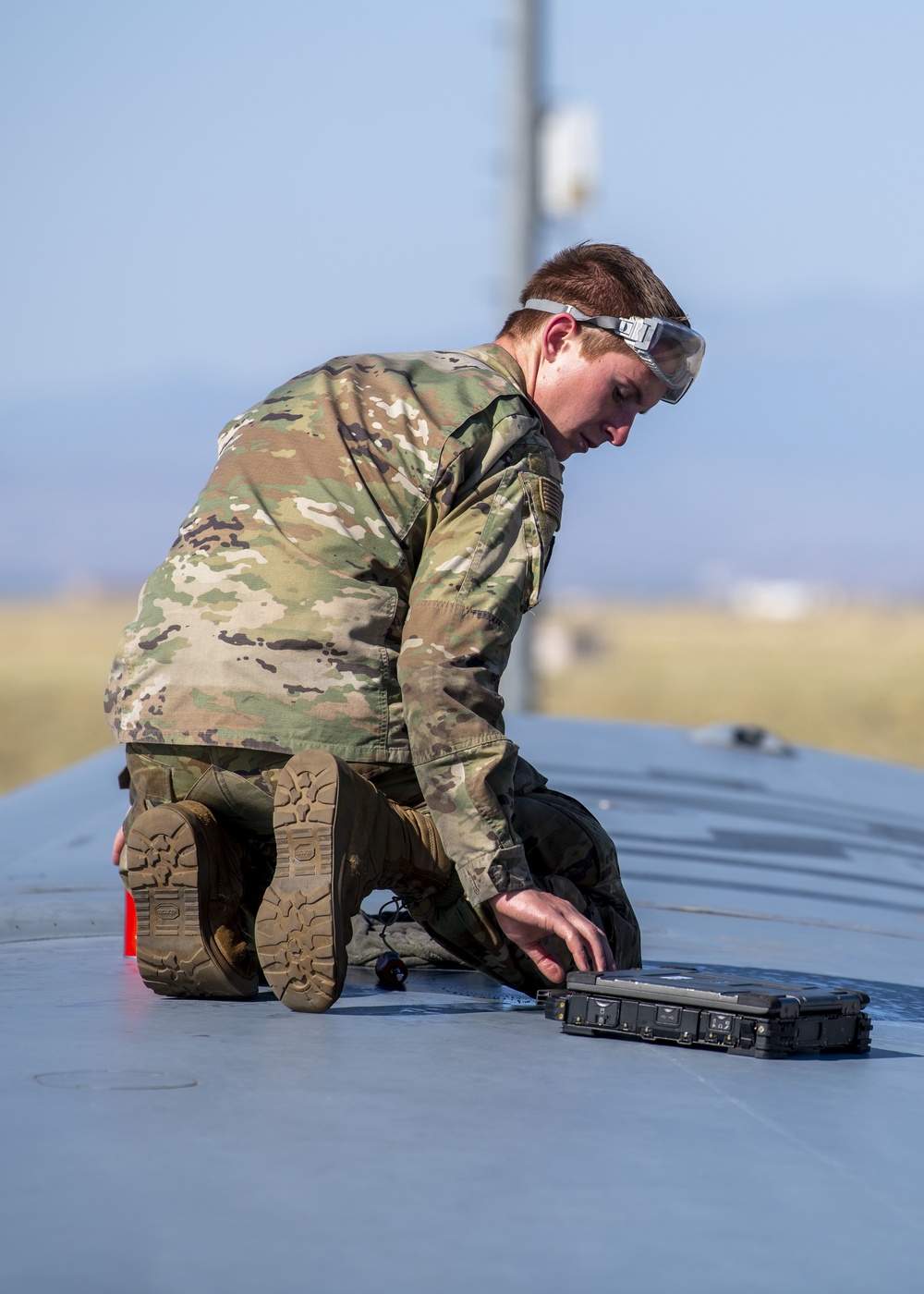 Servicing a KC-135 Stratotanker