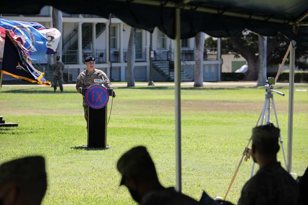 Colonel Mark Siekman Assumes Command of the 9th MSC