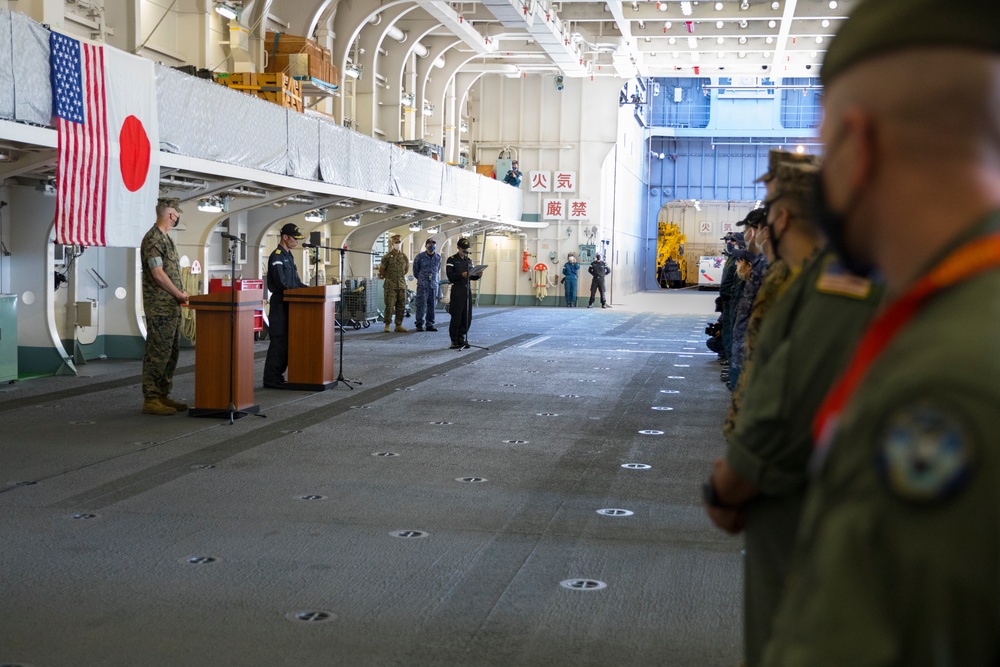 MAG-12 CO Visits JS Izumo