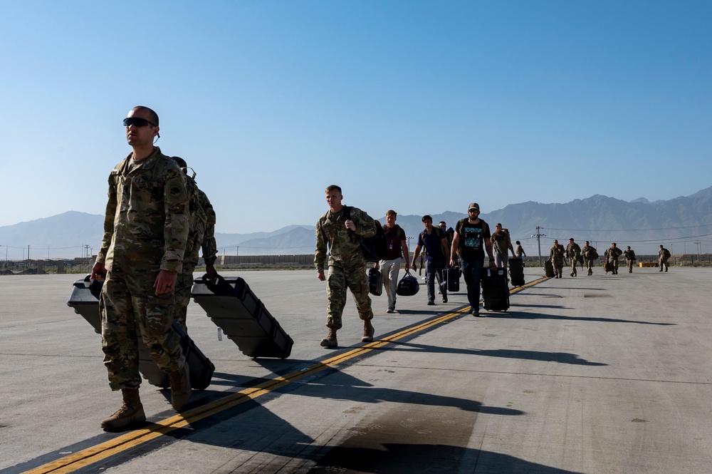 779th EAS Transports DOD Personnel in Support of Resolute Support Mission