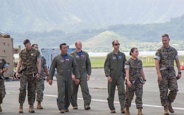 1st MAW Commanding General Visit of Marine Corps Base Hawaii