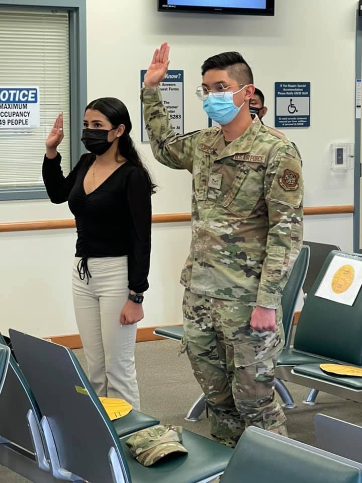 Airman becomes an American citizen while serving