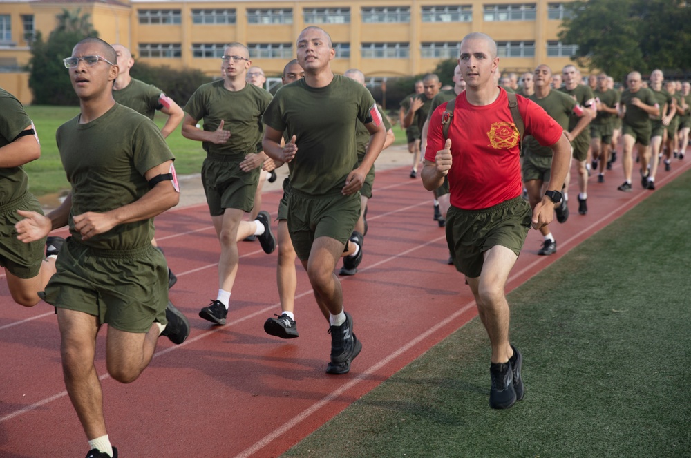 Delta Company 4x400m run