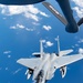 Boom operator training: refueling experts