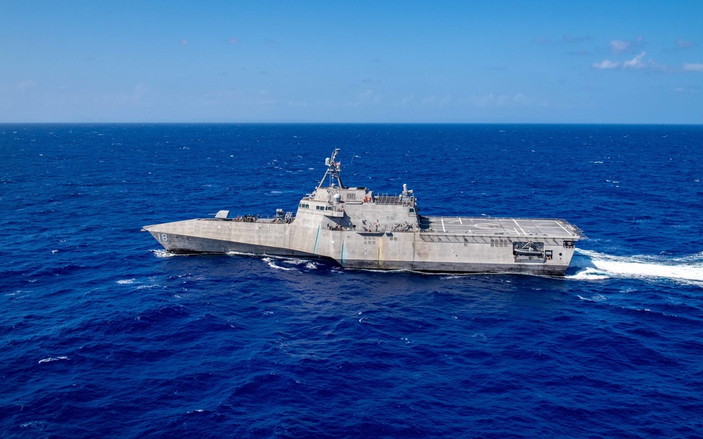USS Charleston (LCS 18) Transits the Philippine Sea