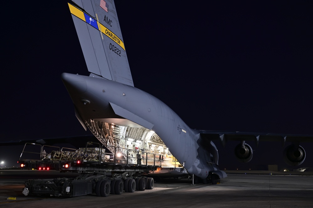 816th EAS moves cargo throughout AFCENT