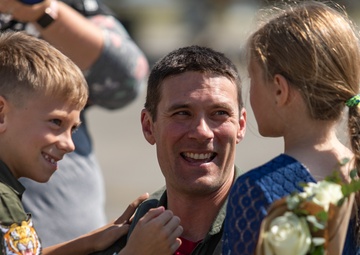 Tigertails Return to MCAS Iwakuni after 5th and 7th Fleet Deployment