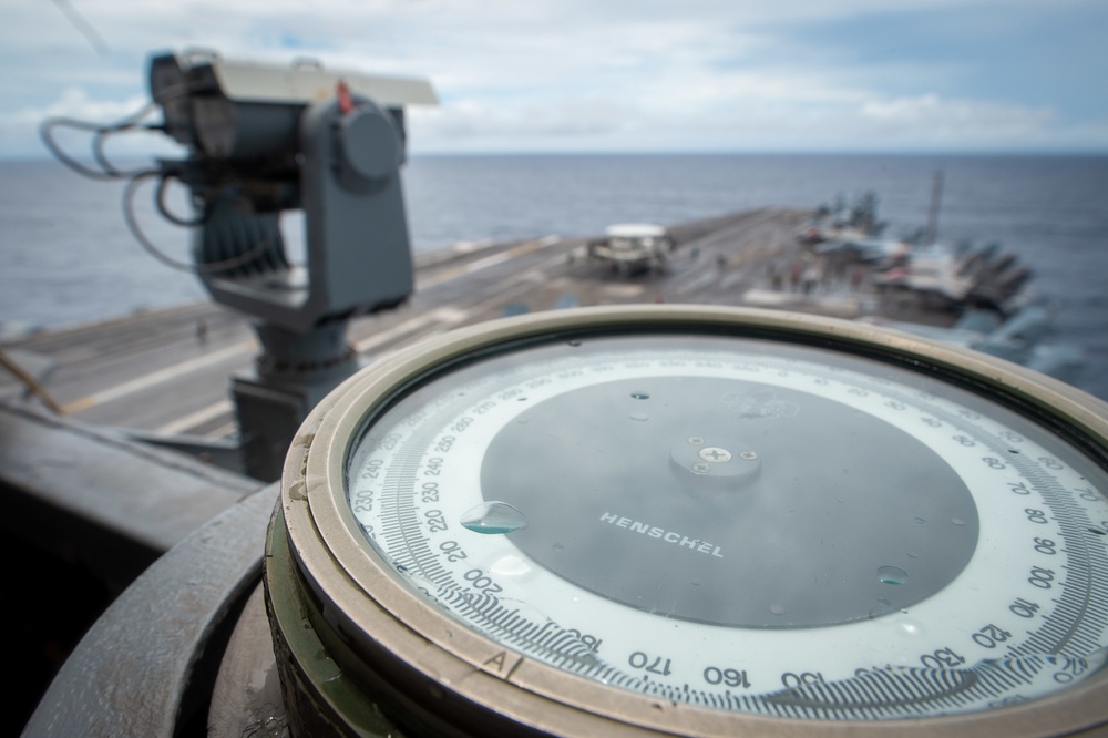 USS Carl Vinson (CVN 70) Conducts Flight Operations