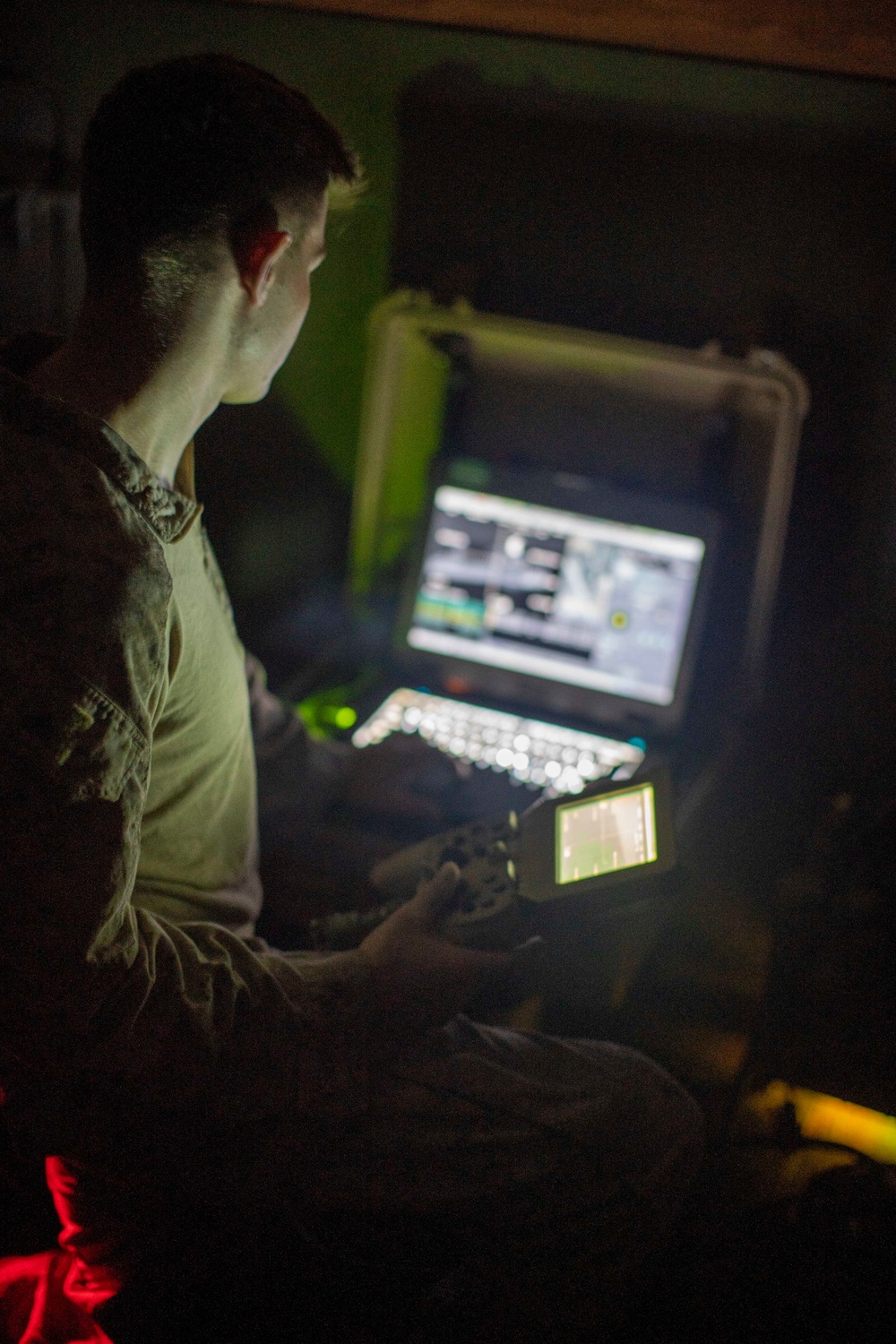 11th MEU, USS Portland transit Strait of Hormuz