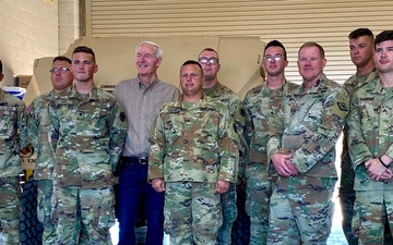 Ark. Governor &amp; Guard Leaders Visit National Guard Soldiers in Texas