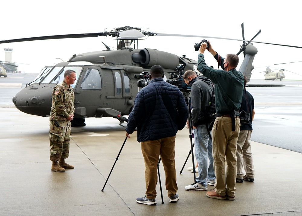 Eastern Army National Guard Aviation Training Site hosts UH-60V Ribbon Cutting