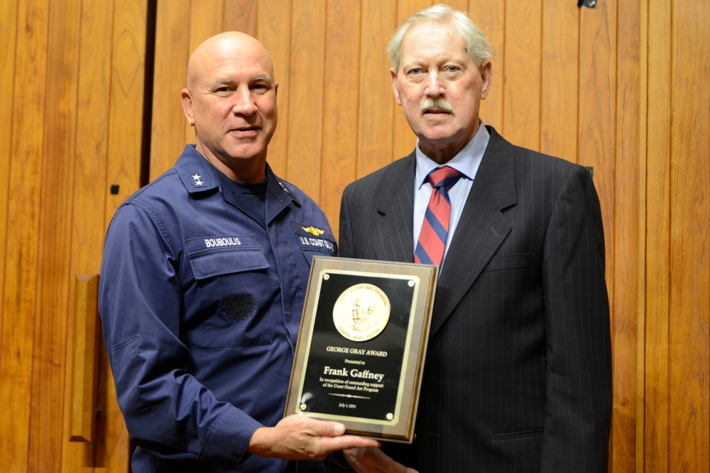 Frank Gaffney receives George Gray Award for Artistic Excellence, recognition from Coast Guard Art Program