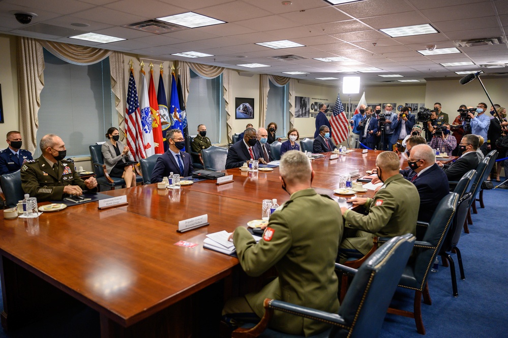 Secretary Austin hosts Polish Defense Minister Mariusz Blaszczak