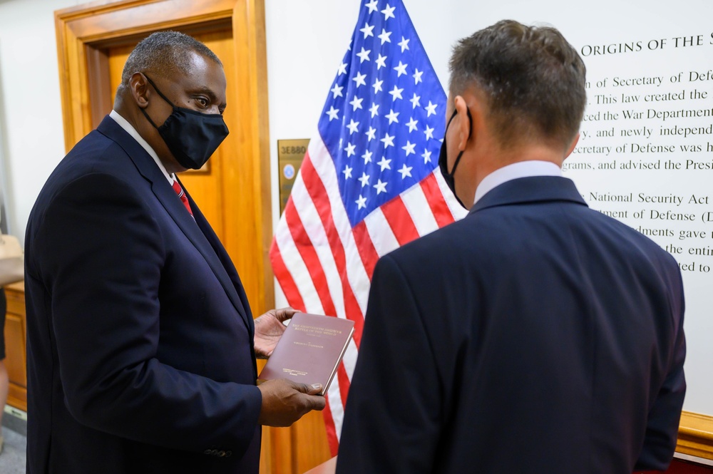 Secretary Austin hosts Polish Defense Minister Mariusz Blaszczak