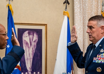 AMC welcomes new commander during ceremony