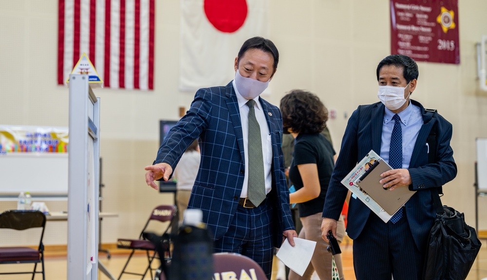 American and Japanese Students Participate in Global Friendship Camp 2021 aboard MCAS Iwakuni