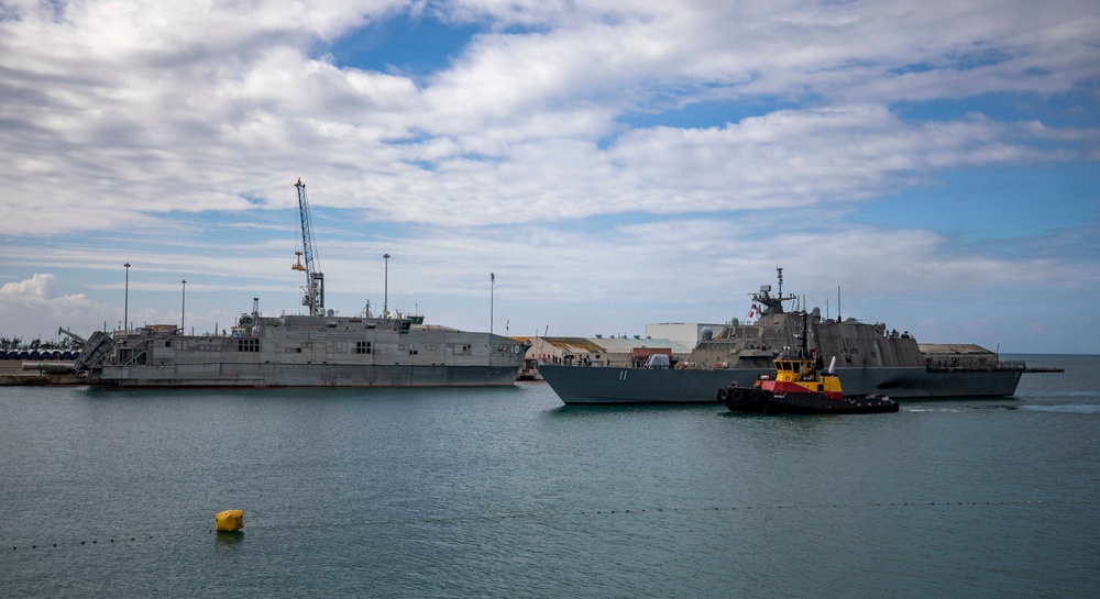 USS Sioux City Pulls into Ponce, Puerto Rico