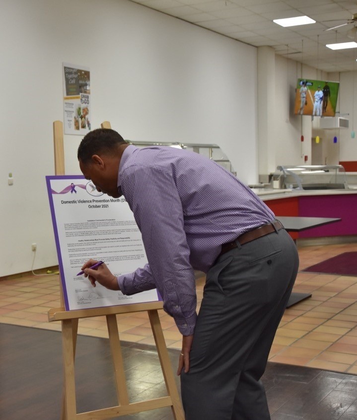 Wiesbaden Garrison leadership signs proclamation on Domestic Violence Prevention Month