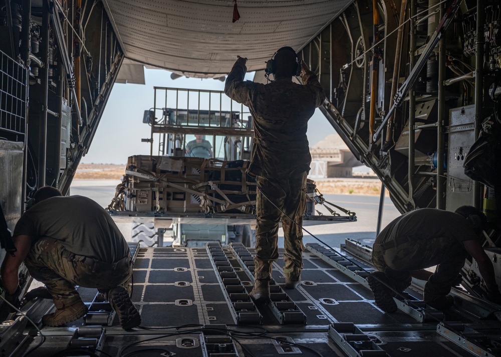 386 AEW executes Blue Marauder 21