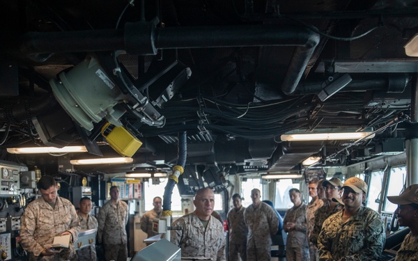 Task Force 51/5 Commanding General visits 11th MEU, USS Pearl Harbor
