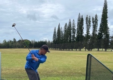Fore! Soldier Recovery Unit Staff Learn to Golf So They Can Teach Soldiers