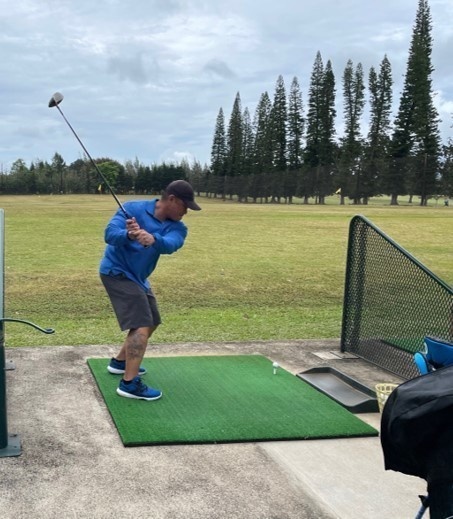 Fore! Soldier Recovery Unit Staff Learn to Golf So They Can Teach Soldiers