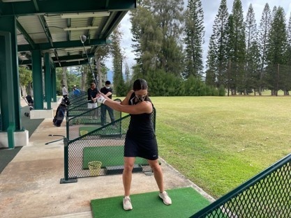 Fore! Soldier Recovery Unit Staff Learn to Golf So They Can Teach Soldiers