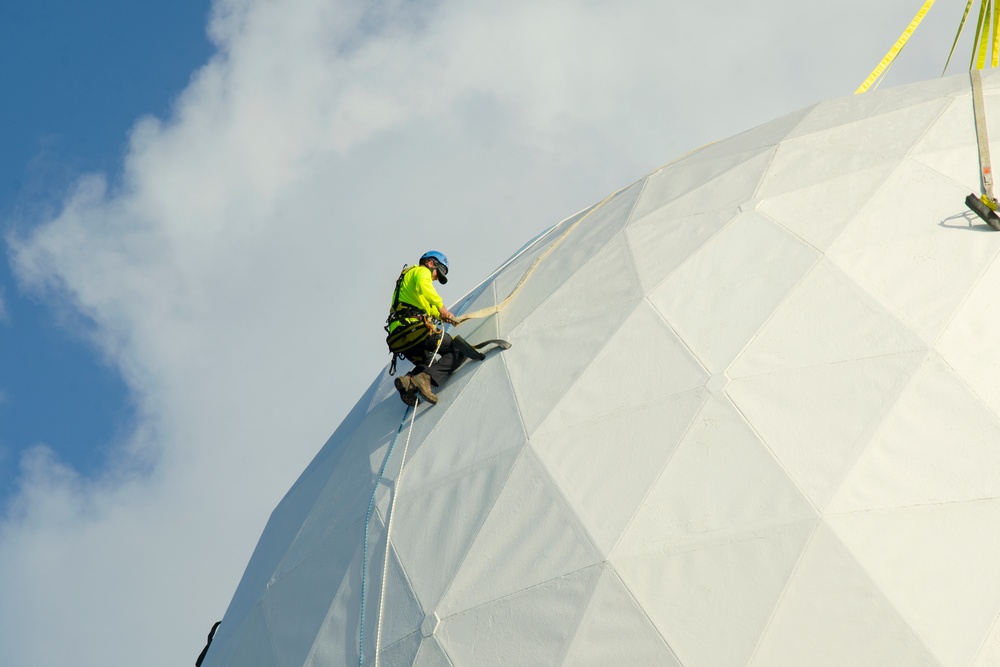 140th ADSS Radome disassembly