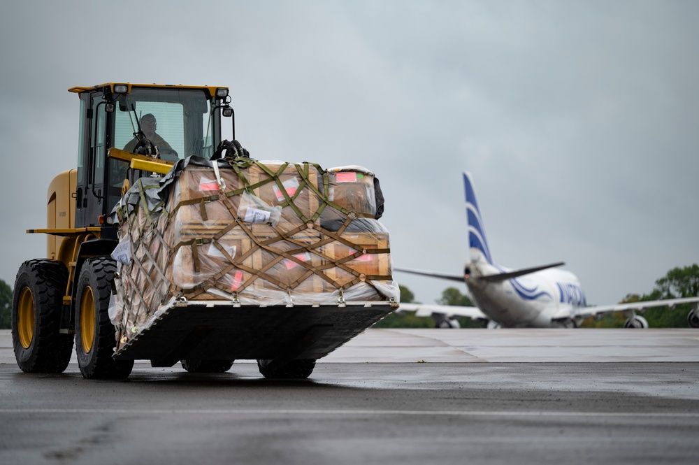 9th EBS receives mission support cargo at RAF Fairford for BTF Europe