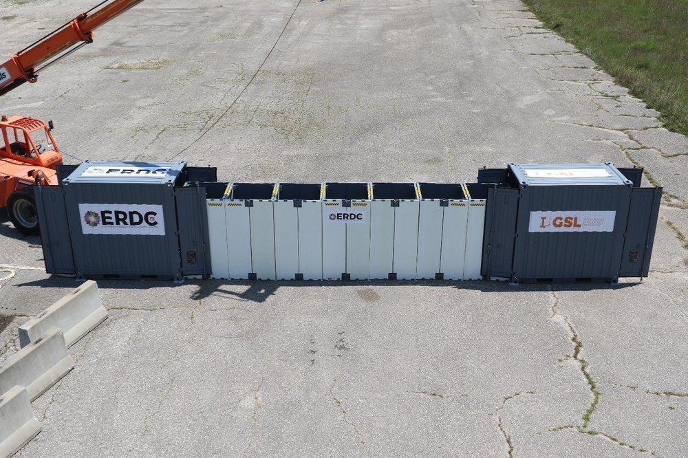 ERDC’s Geotechnical and Structures Laboratory tests two new rapidly deployable protection systems