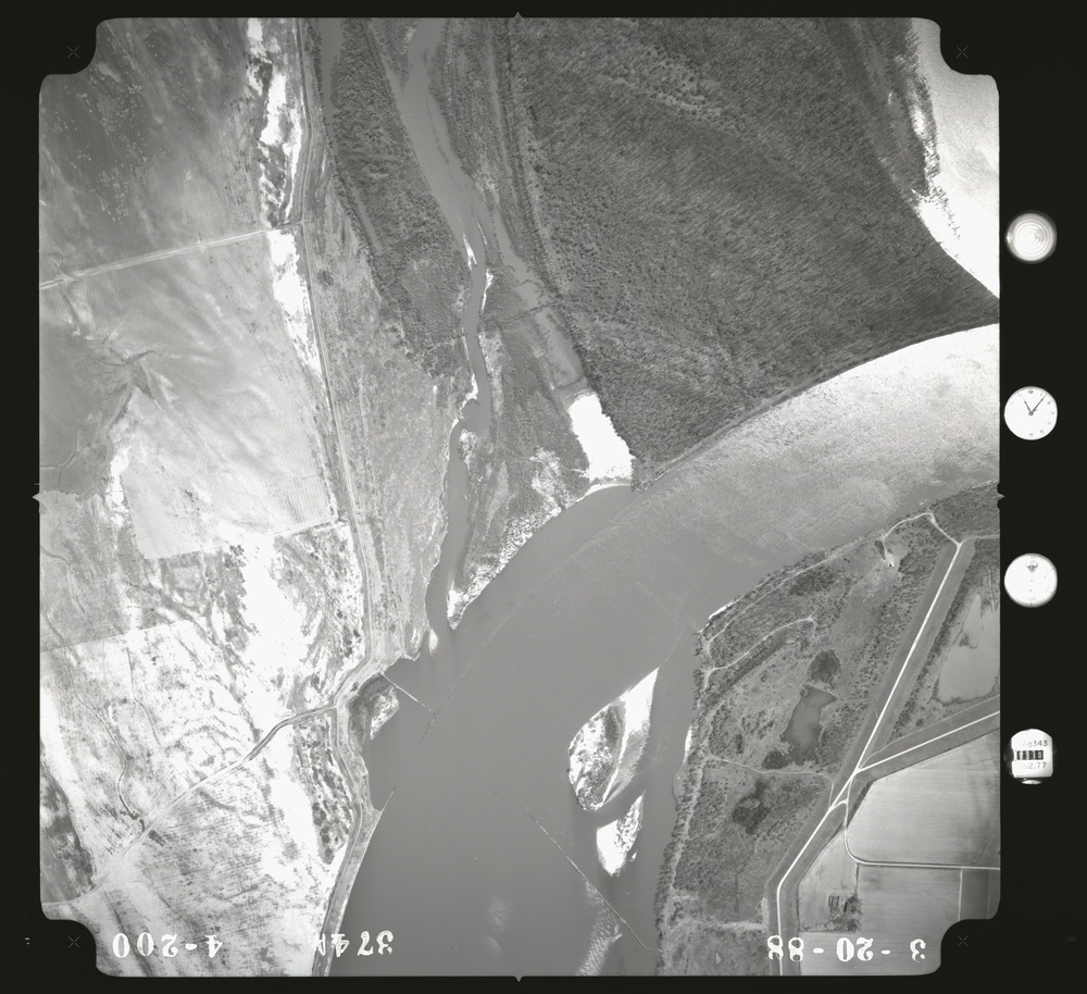 081047.209 - Ar. River - Pool 2.374A.2