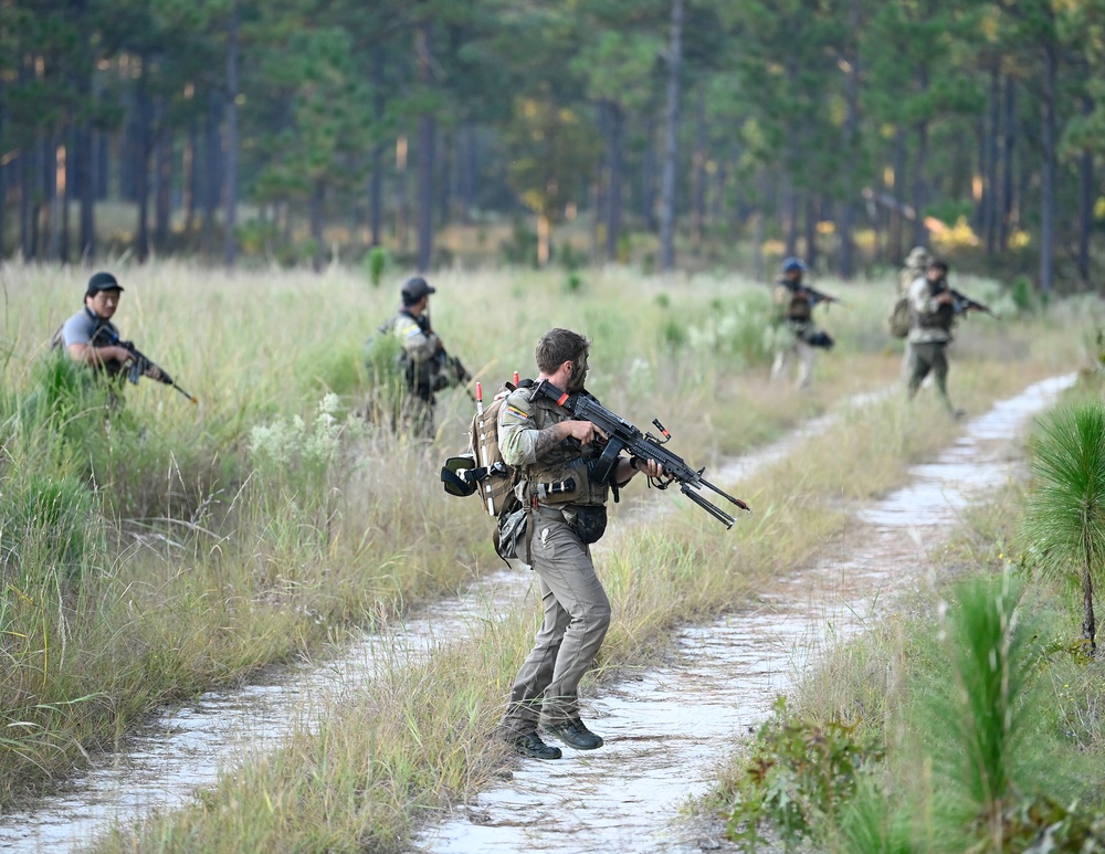 Students Participate in Robin Sage Exercise