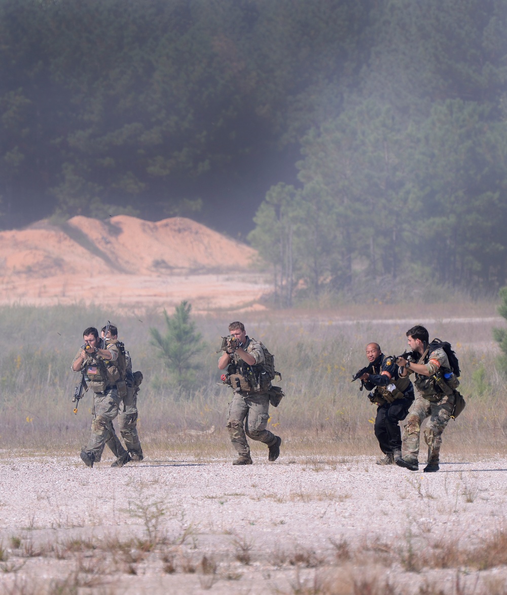 Students Undergo Robin Sage Exercise