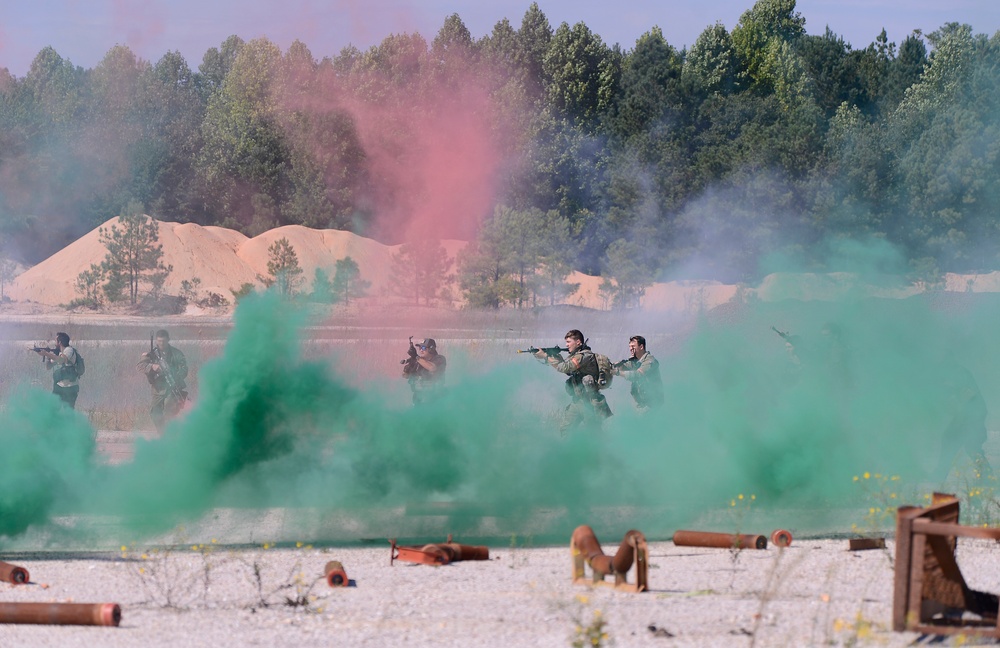 Students Undergo Robin Sage Exercise