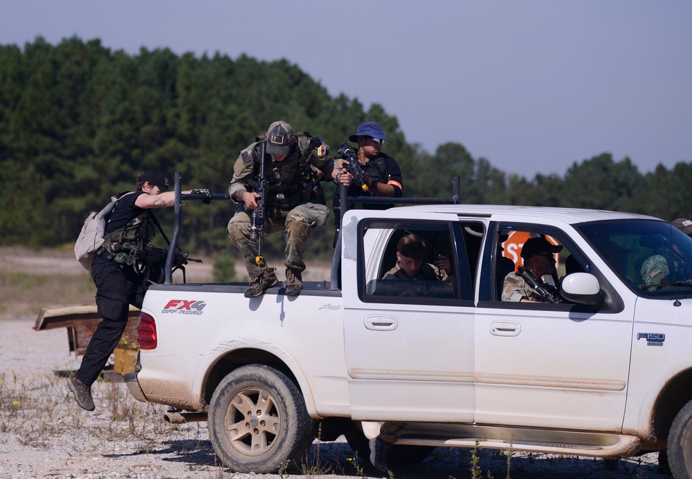 Students Undergo Robin Sage Exercise