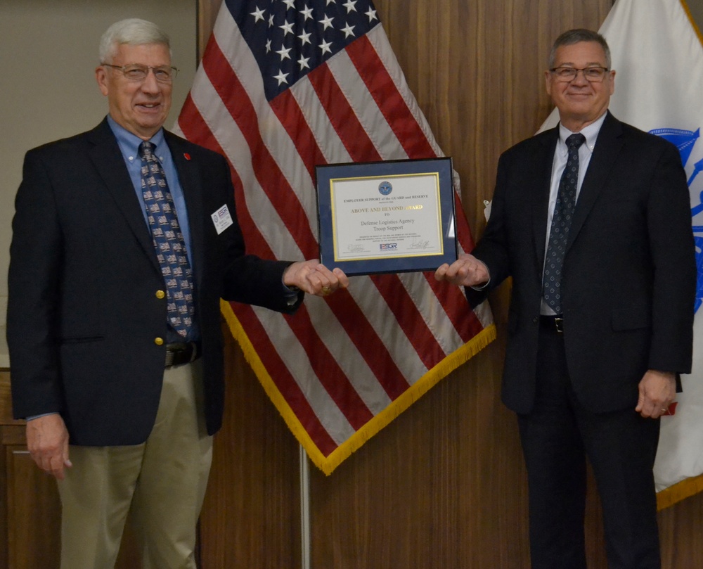 DLA Troop Support earns award for supporting National Guard, Reserve employees