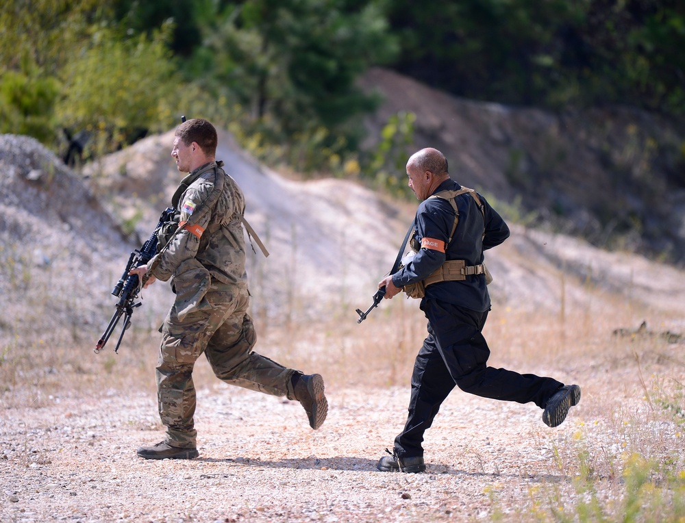 Students Undergo Robin Sage Exercise