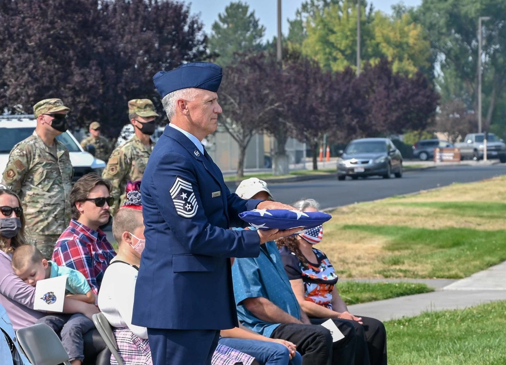 Oregon Air National Guard Command Chief Retires