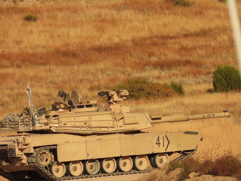 1-68 AR conducts gunnery table VI at Fort Carson, Colorado, Oct. 7, 2021