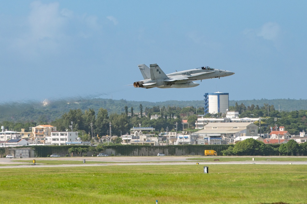 Marines take off from Kadena