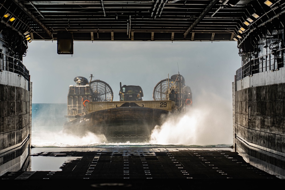 Marines and Sailors conduct LCAC ship to shore logistics exercise