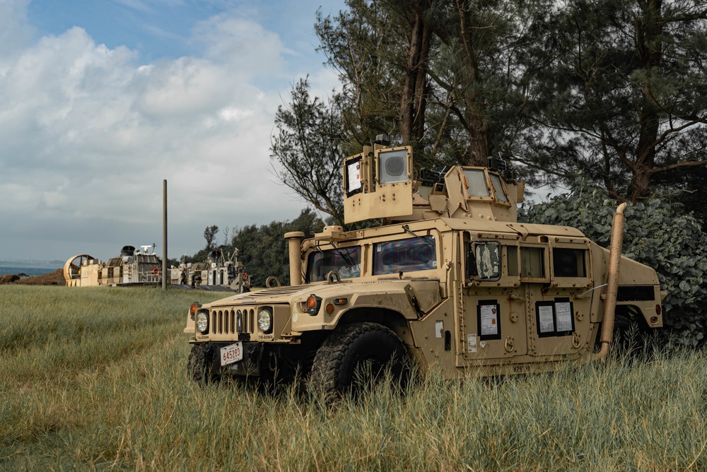 Marines and Sailors conduct LCAC ship to shore logistics exercise