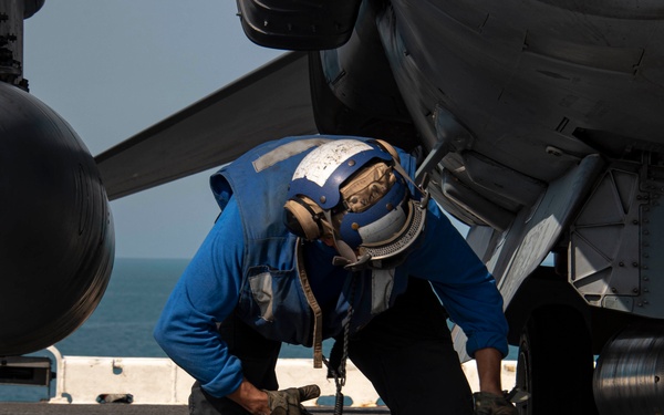 USS Essex Underway Operations